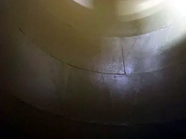 Intérieur de silo revêtu d’une peinture alimentaire